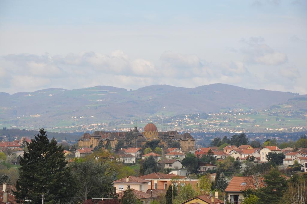 Studio Du Marechal Sainte-Foy-lès-Lyon Dış mekan fotoğraf